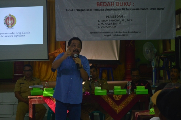 BEDAH BUKU : “ORGANISASI PEMUDA LINGKUNGAN DI INDONESIA PASCA-ORDE BARU”