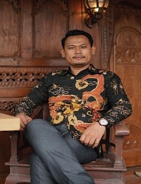 Ilham Yuli Isdiyanto